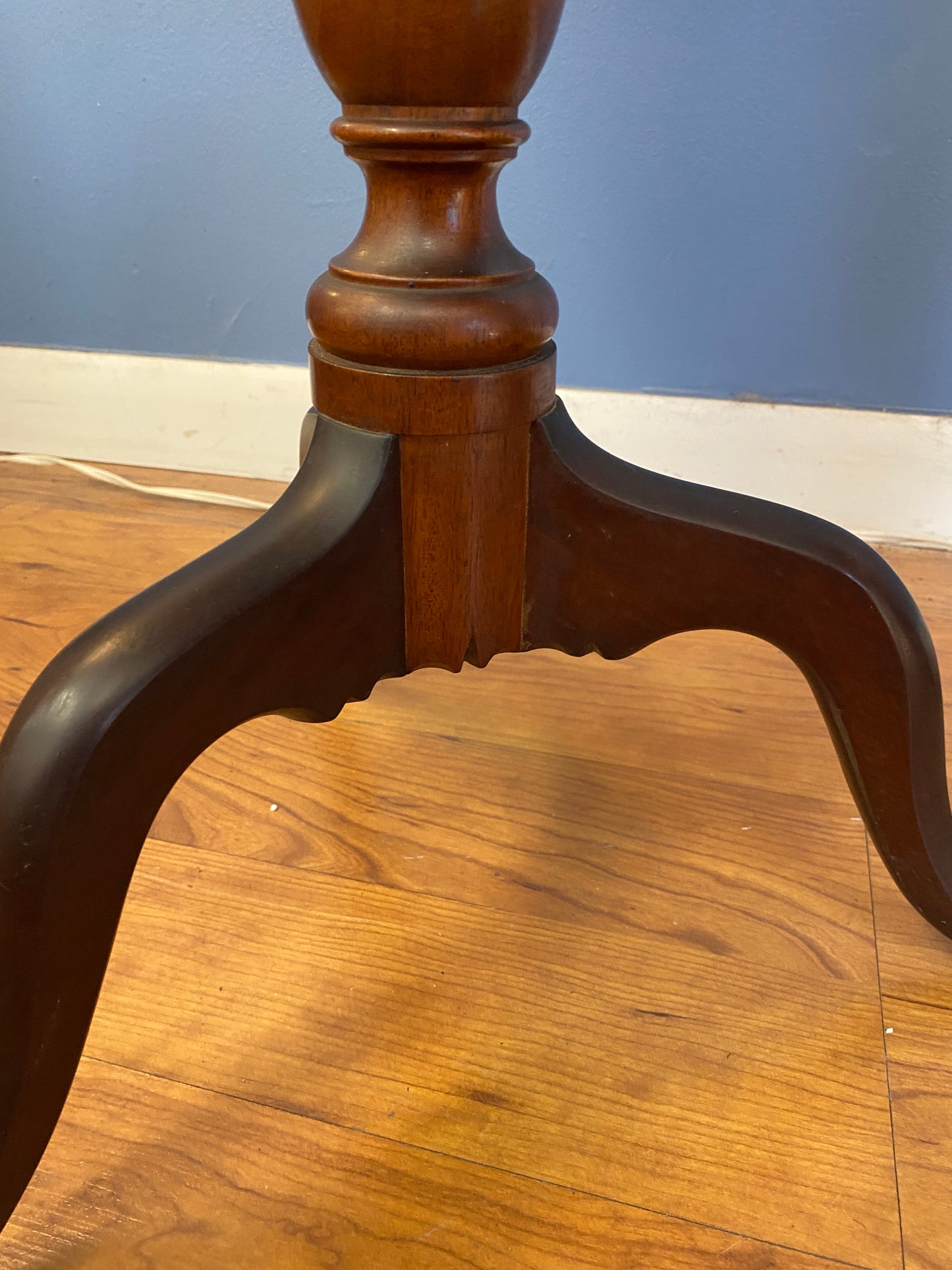 Pair of Antique Georgian Mahogany Side Tables